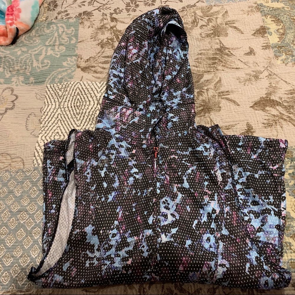 Lululemon running vest